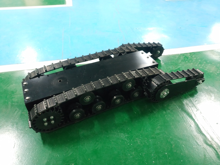 Robot Track - Satılık Kauçuk Paletli Şasi Döner Kollu