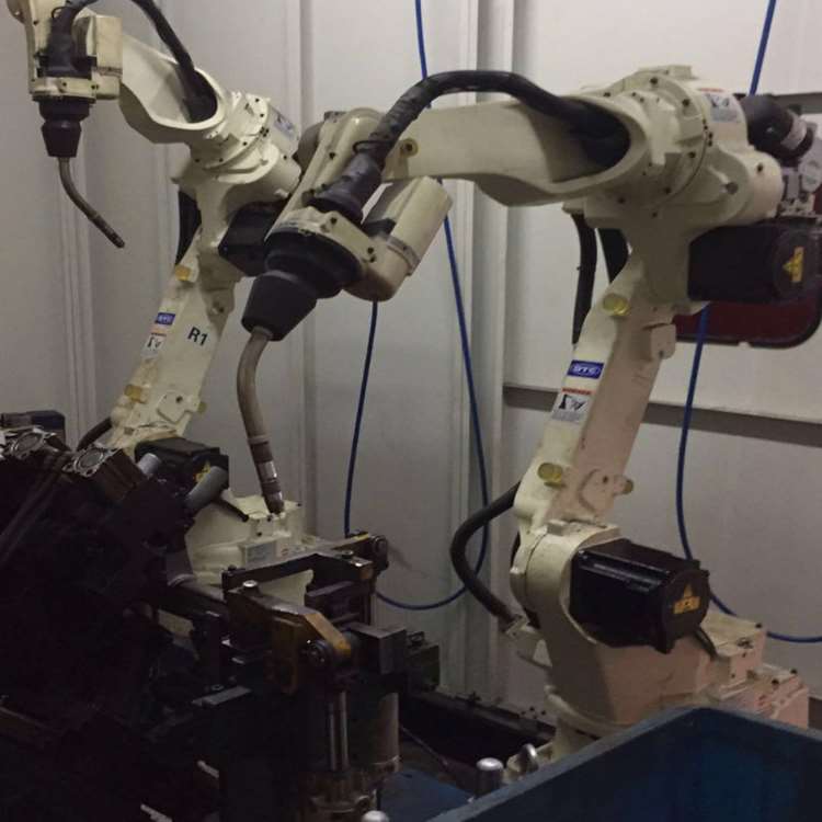 6 Eksenli Kaynak Robot Kolu Ma - Robot Gripper incelemesi ve fiyatı